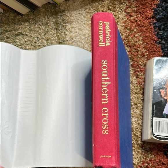 Patricia Cornwell Trilogy 'Hornet's Nest' & 'Southern Cross' & 'Isle of Dogs' 3 - Picture 9 of 16